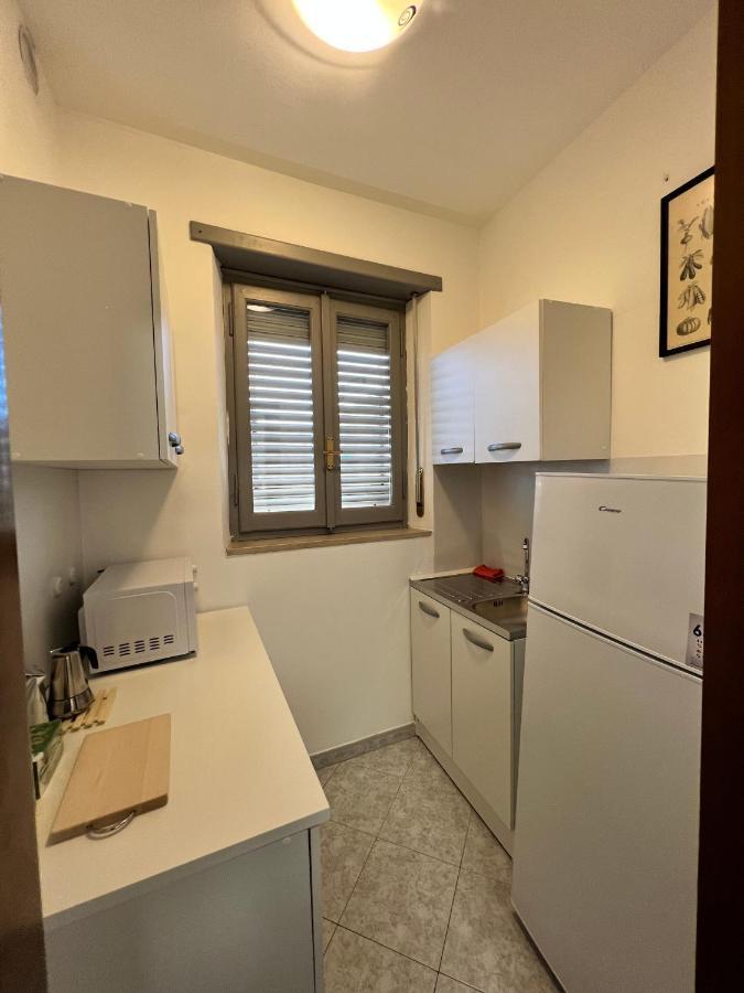 Affittacamere Viali Centro 基瓦索 外观 照片